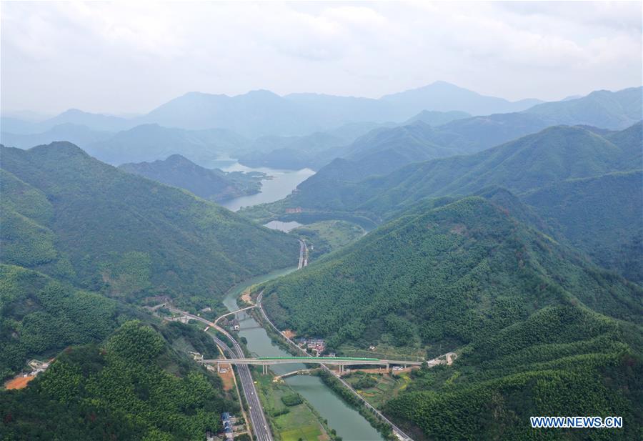 衢宁铁路大碑村焕新篇章，展望未来美好前景