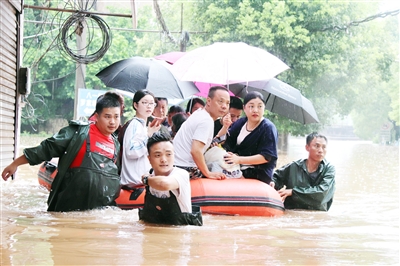 南方地区迎来丰沛降水，共筑抗洪防线，共度美好时光