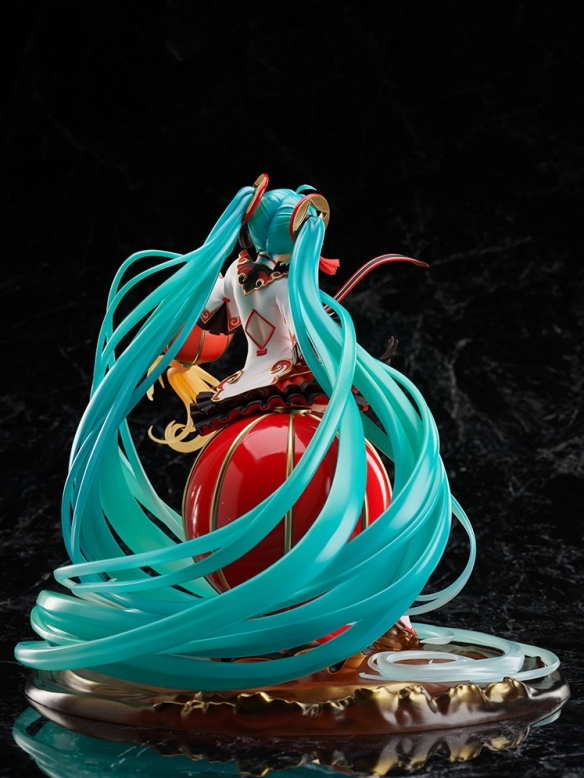 初音未来全新限量版手办震撼登场